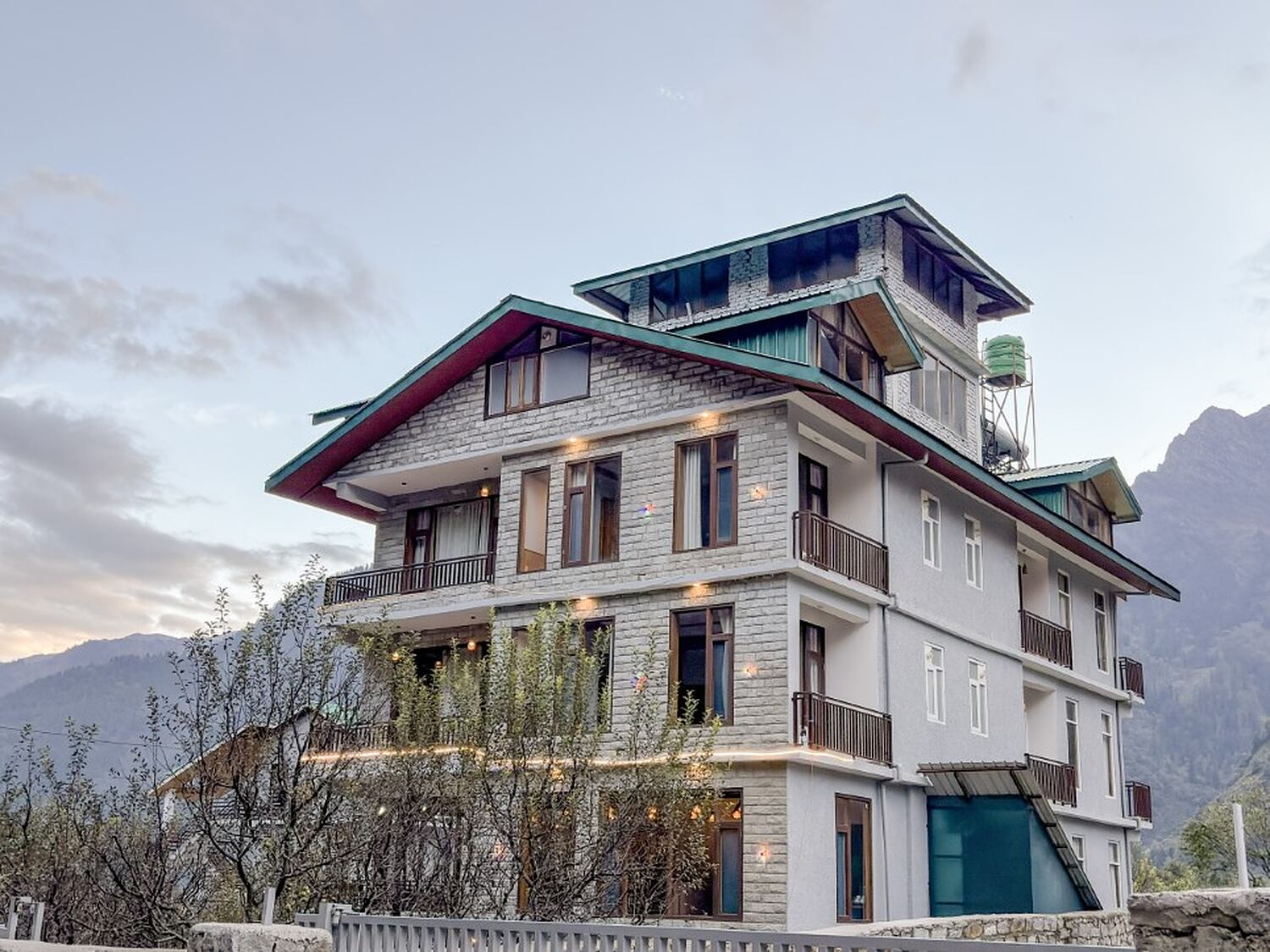 MR Villa Manali facade against the valley
